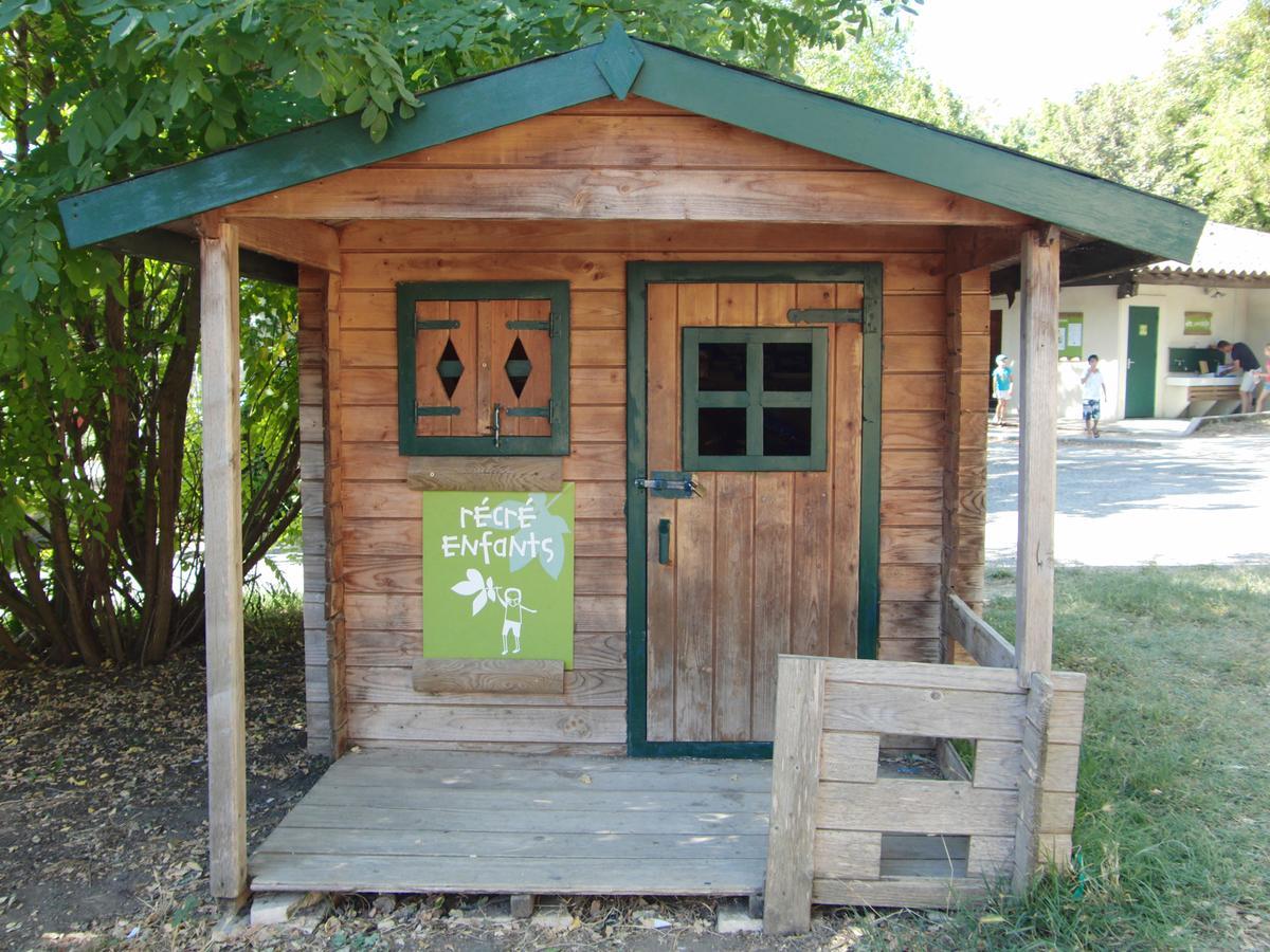 Отель Camping Forcalquier Les Routes De Provence Экстерьер фото
